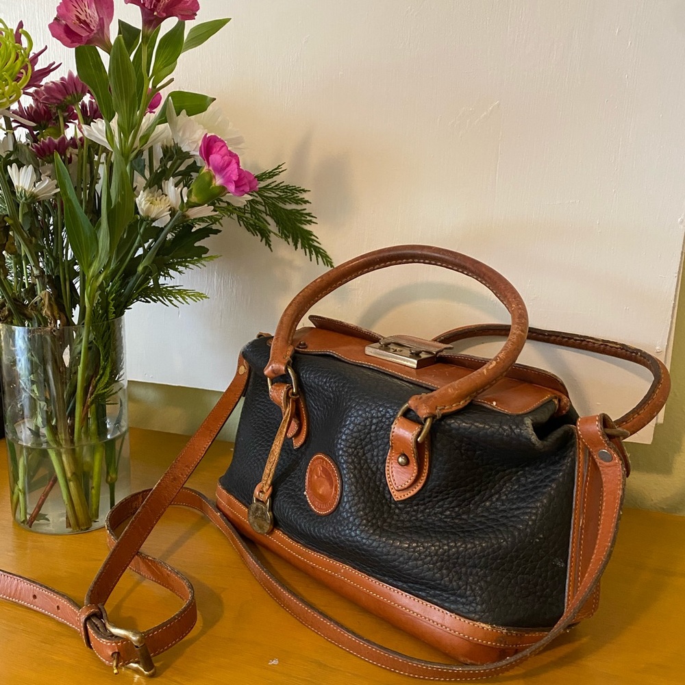 Authentic Vintage Dooney & Bourke Doctor Bag